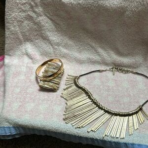 Woman accessories